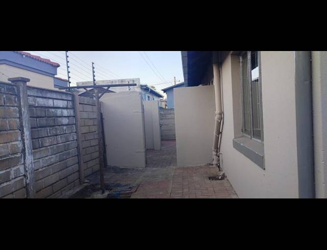 3 BEDROOM PROPERTY TO RENT IN ELANDSPOORT